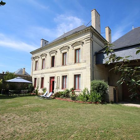 Bed and Breakfast Domaine Des Roses Vaudelnay Exteriér fotografie